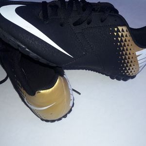 Boy Nike cleats